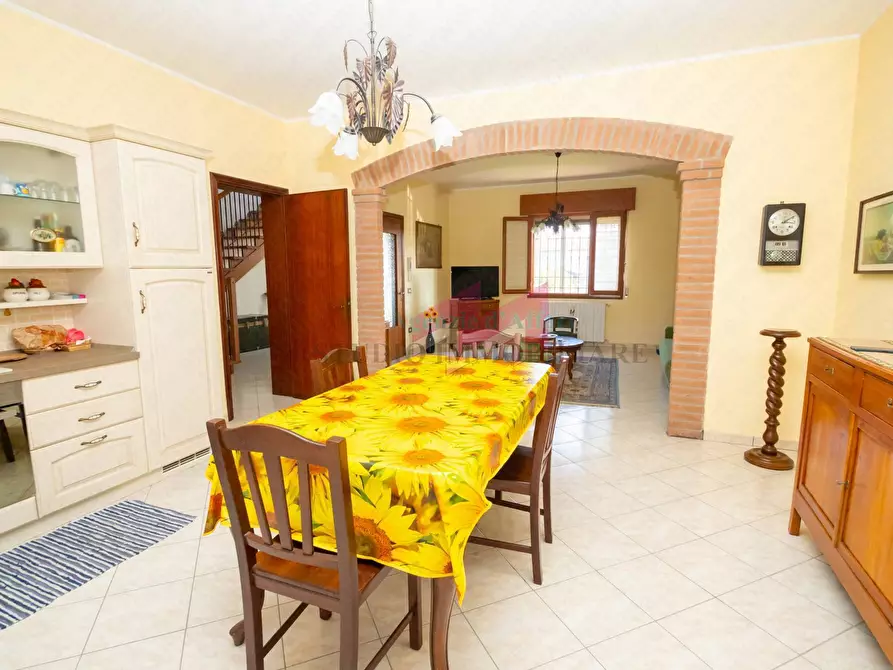 Immagine 5 di Villetta a schiera in vendita  in via Api 485 a Bergantino