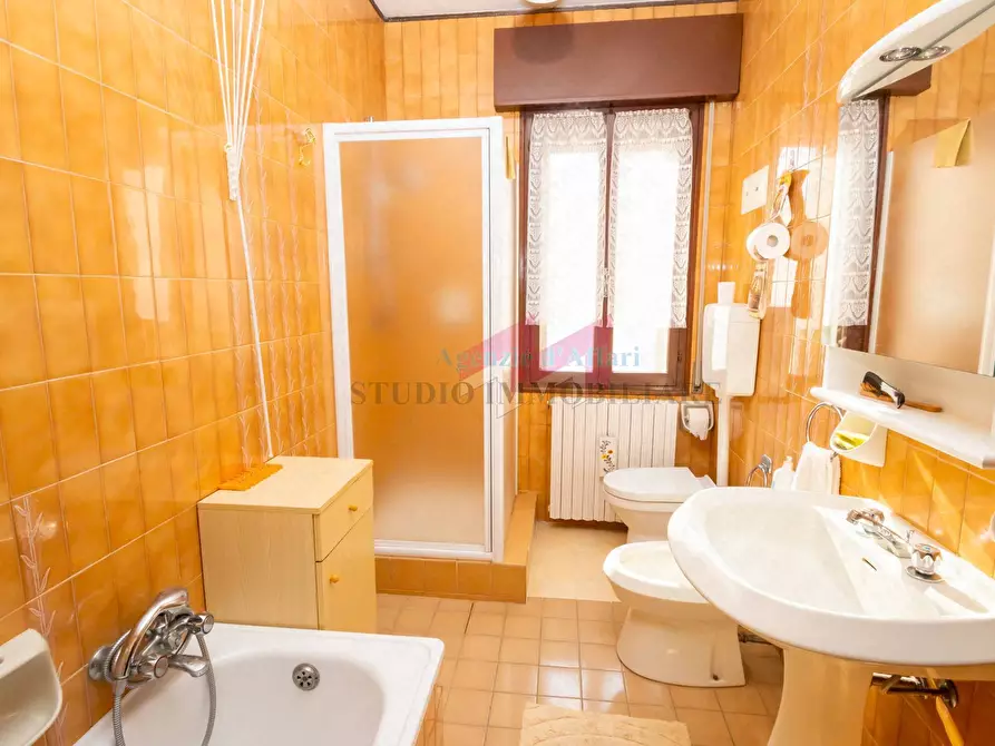 Immagine 13 di Villetta a schiera in vendita  in via Api 485 a Bergantino