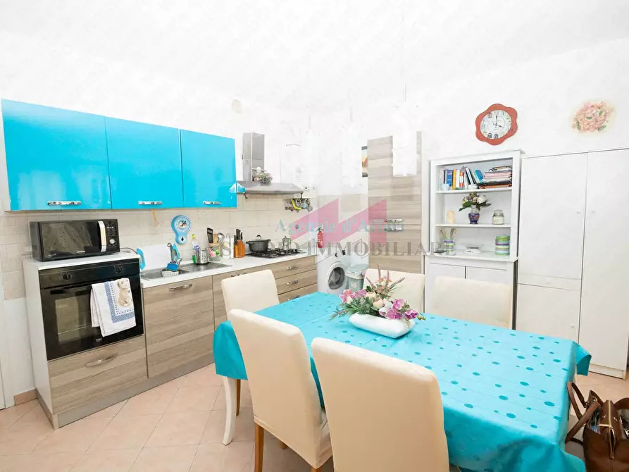 Immagine 3 di Casa semindipendente in vendita  in Via Nino Bixio 11 a Sermide