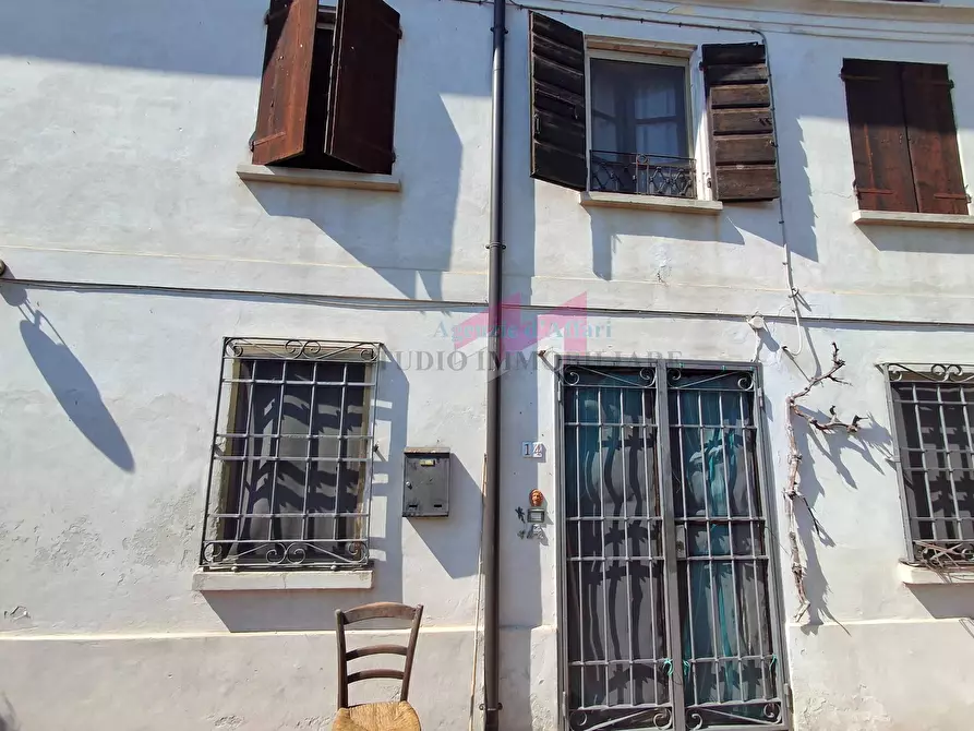 Immagine 3 di Casa semindipendente in vendita  in Cimitero 14 a Castelbelforte