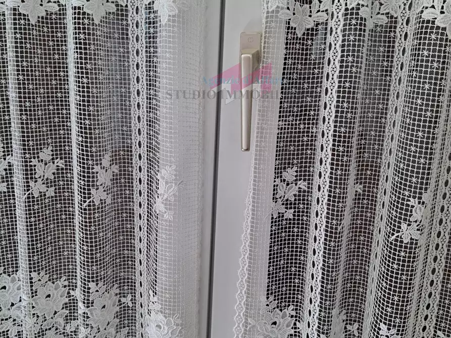 Immagine 28 di Casa semindipendente in vendita  a Serravalle A Po