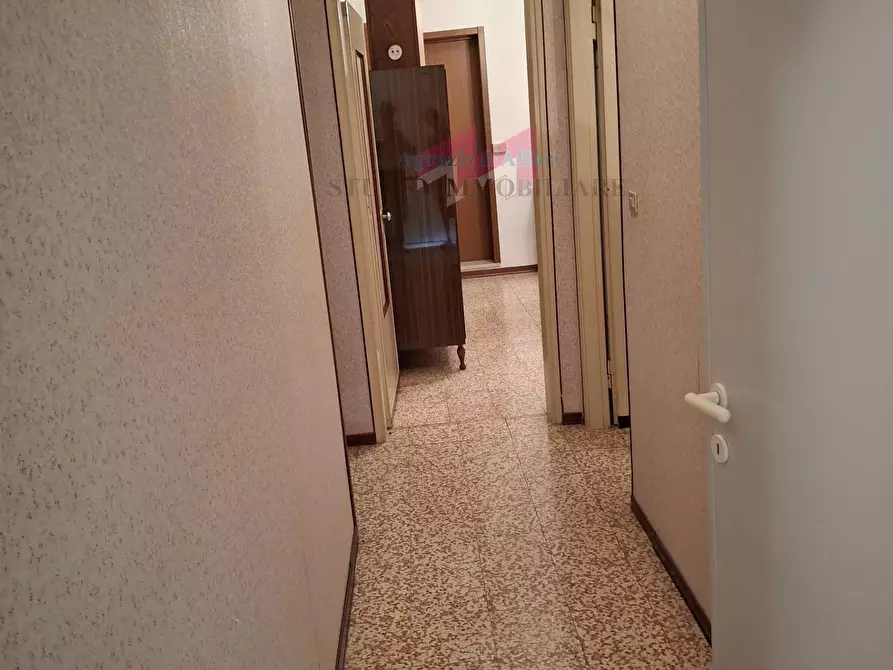 Immagine 10 di Casa semindipendente in vendita  a Serravalle A Po