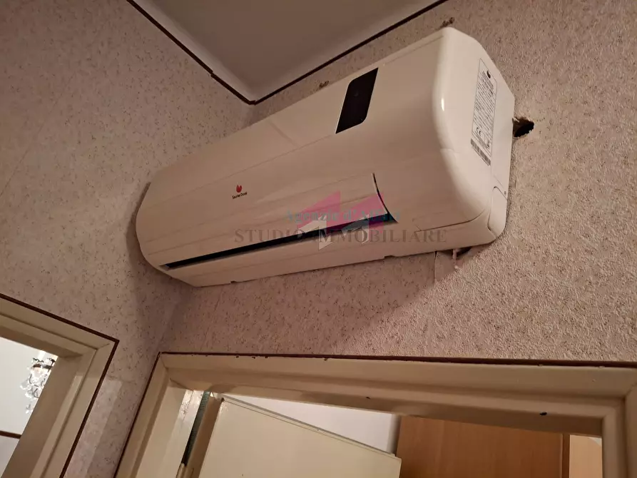 Immagine 11 di Casa semindipendente in vendita  a Serravalle A Po