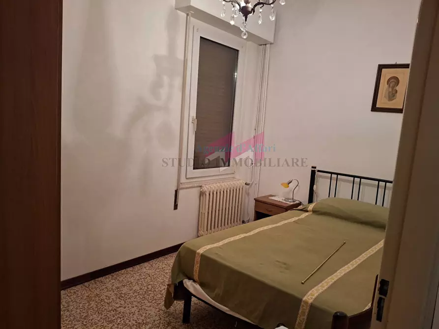 Immagine 13 di Casa semindipendente in vendita  a Serravalle A Po