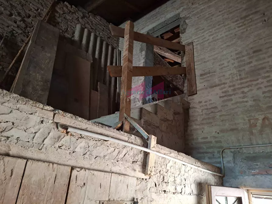 Immagine 29 di Casa semindipendente in vendita  a Serravalle A Po