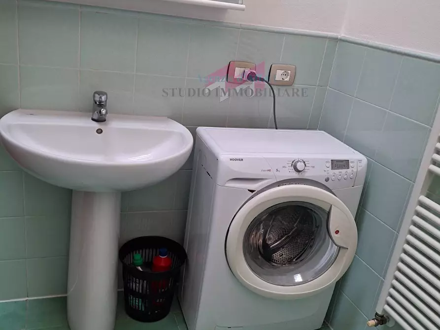 Immagine 27 di Appartamento in vendita  a Ostiglia