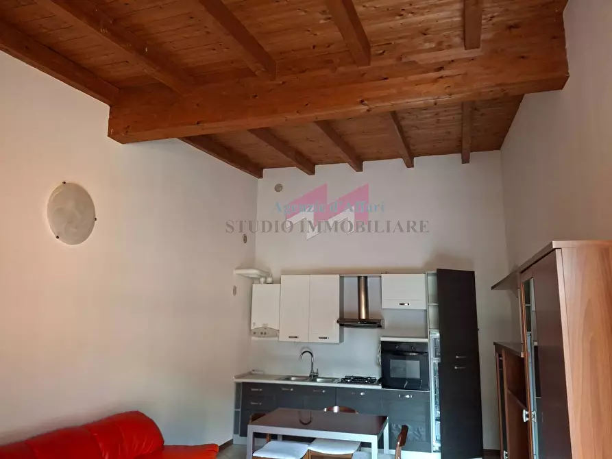 Immagine 3 di Appartamento in vendita  a Ostiglia