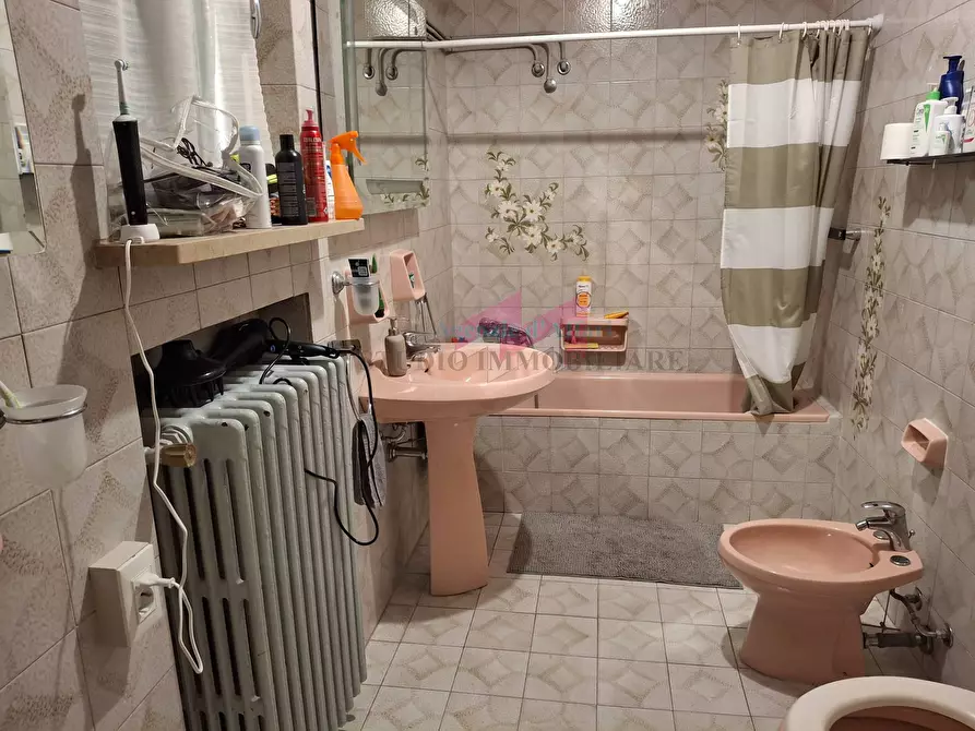 Immagine 24 di Casa semindipendente in vendita  a Ostiglia