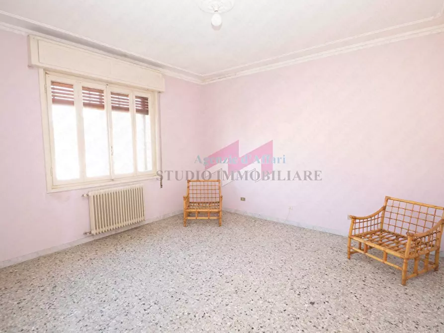 Immagine 7 di Casa semindipendente in vendita  in via Bertioli 31 a Ostiglia