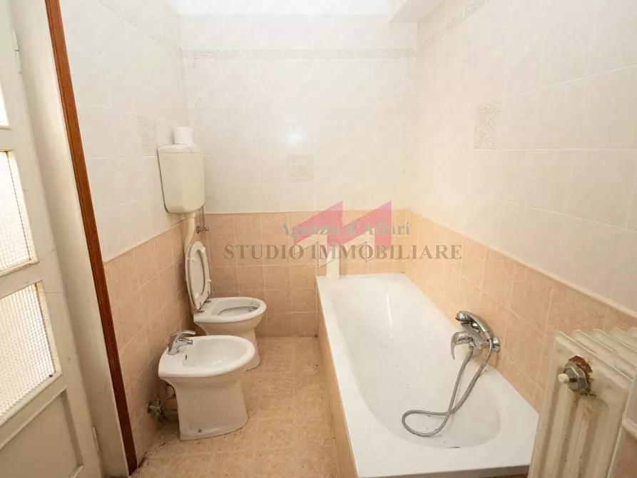 Immagine 11 di Casa semindipendente in vendita  in via Bertioli 31 a Ostiglia