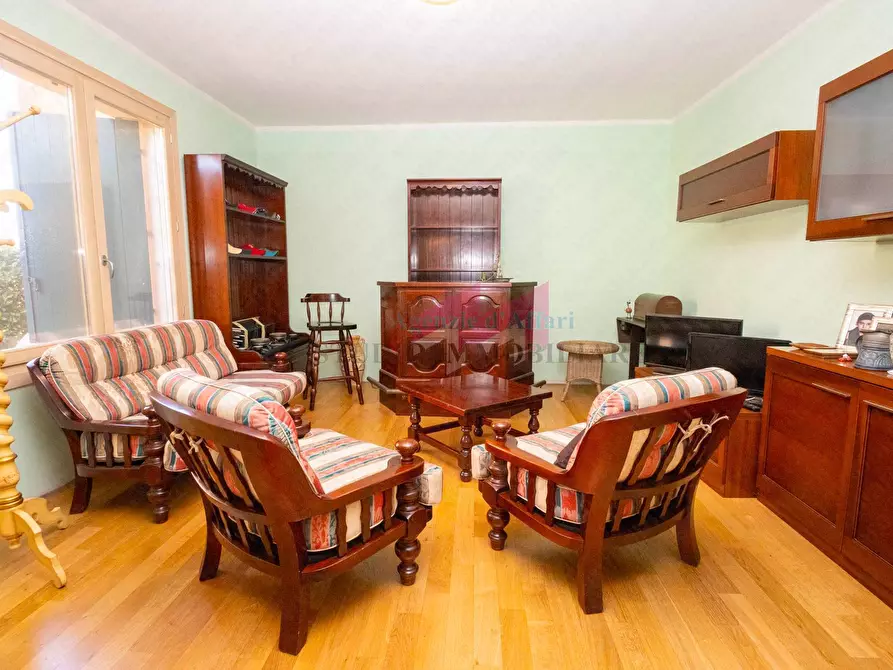 Immagine 2 di Appartamento in vendita  in Strada Rovigo a Ostiglia