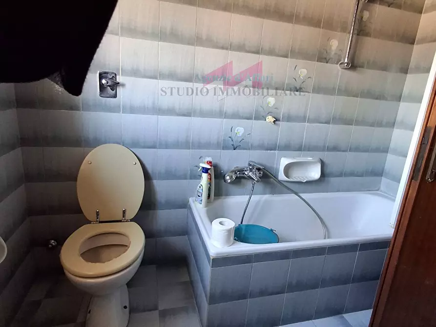 Immagine 15 di Appartamento in vendita  a Borgo Mantovano