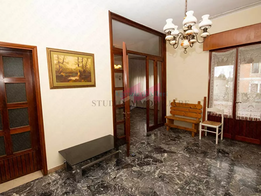 Immagine 5 di Villa in vendita  in Via Roma 158 a Bergantino