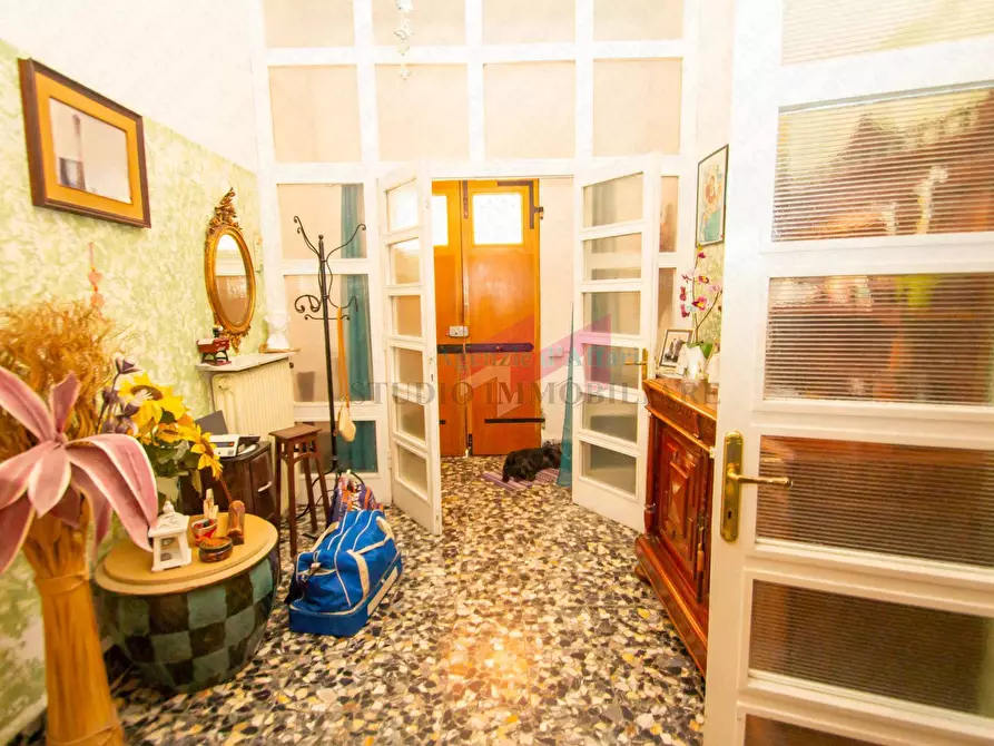 Immagine 3 di Casa semindipendente in vendita  in Piazza Roncatti 477 a Calto