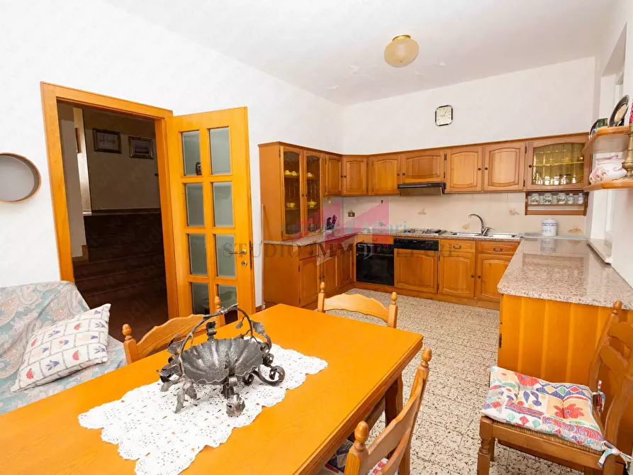 Immagine 5 di Villa in vendita  in Via Garibaldi 782 a Bergantino