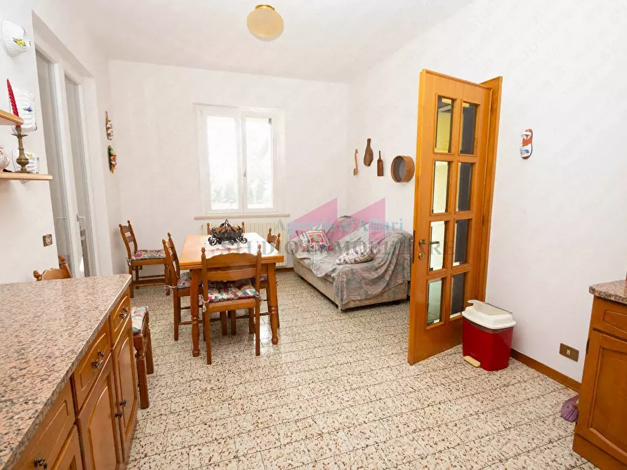 Immagine 6 di Villa in vendita  in Via Garibaldi 782 a Bergantino