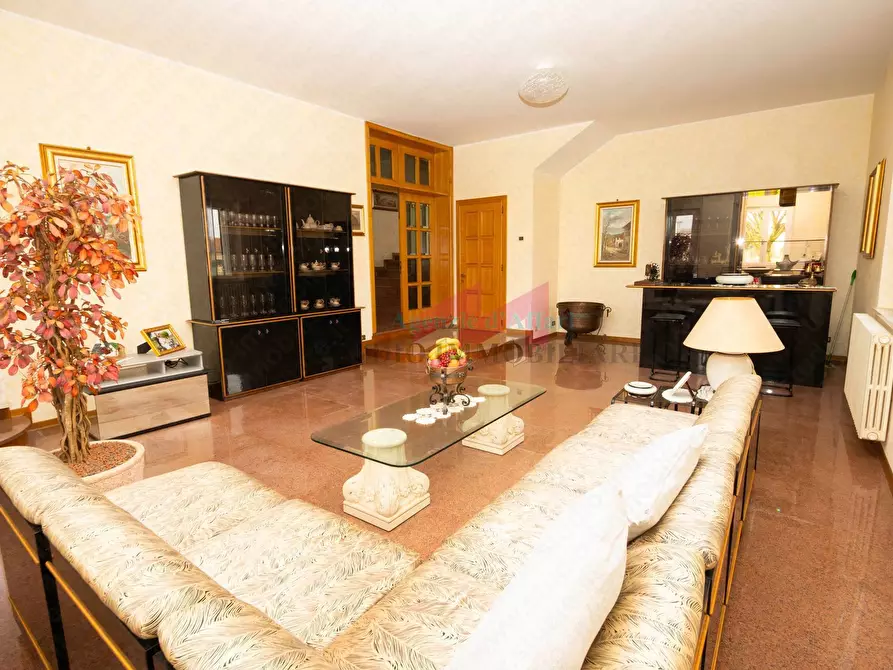 Immagine 7 di Villa in vendita  in Via Garibaldi 782 a Bergantino
