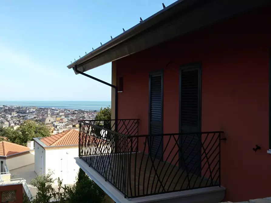Immagine 6 di Casa semindipendente in vendita  in Via Sigismondo Damiani a San Benedetto Del Tronto