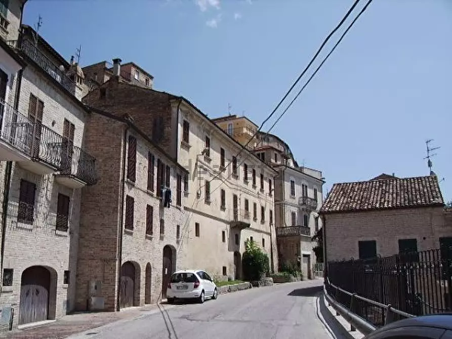 Immagine 15 di Casa indipendente in vendita  a Monsampolo Del Tronto
