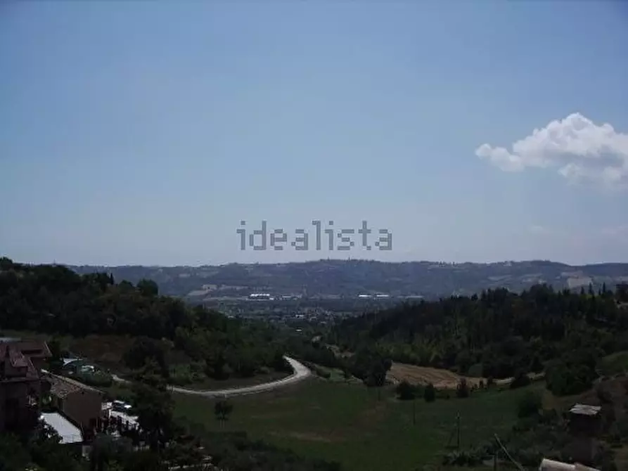 Immagine 17 di Casa indipendente in vendita  a Monsampolo Del Tronto