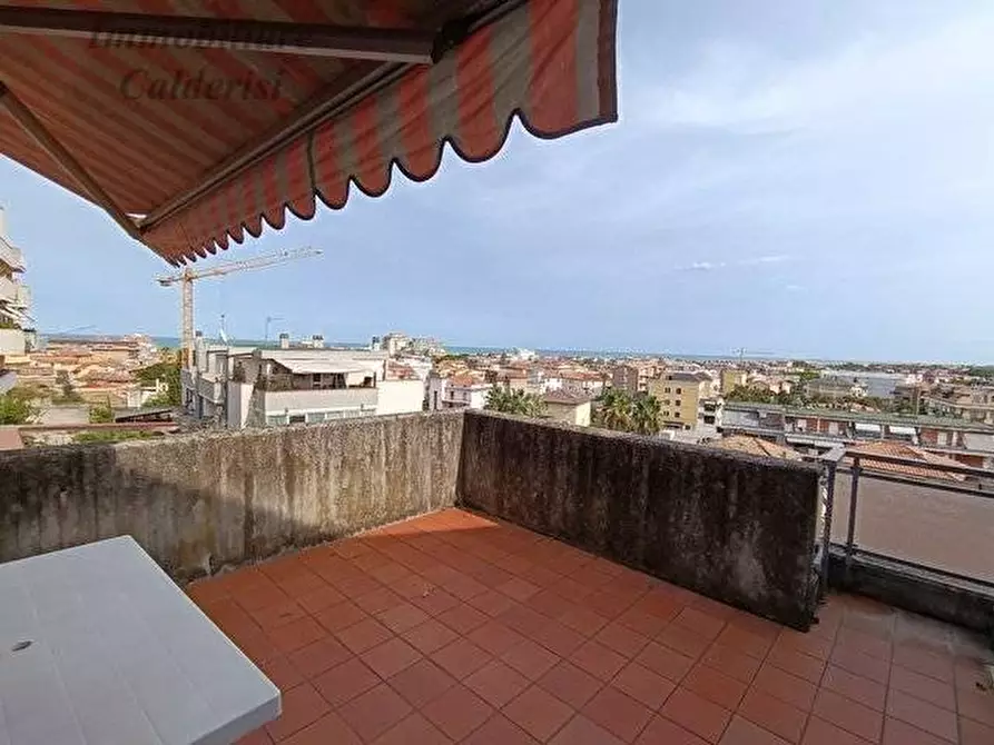 Immagine 1 di Appartamento in vendita  in Via Cilea a Grottammare