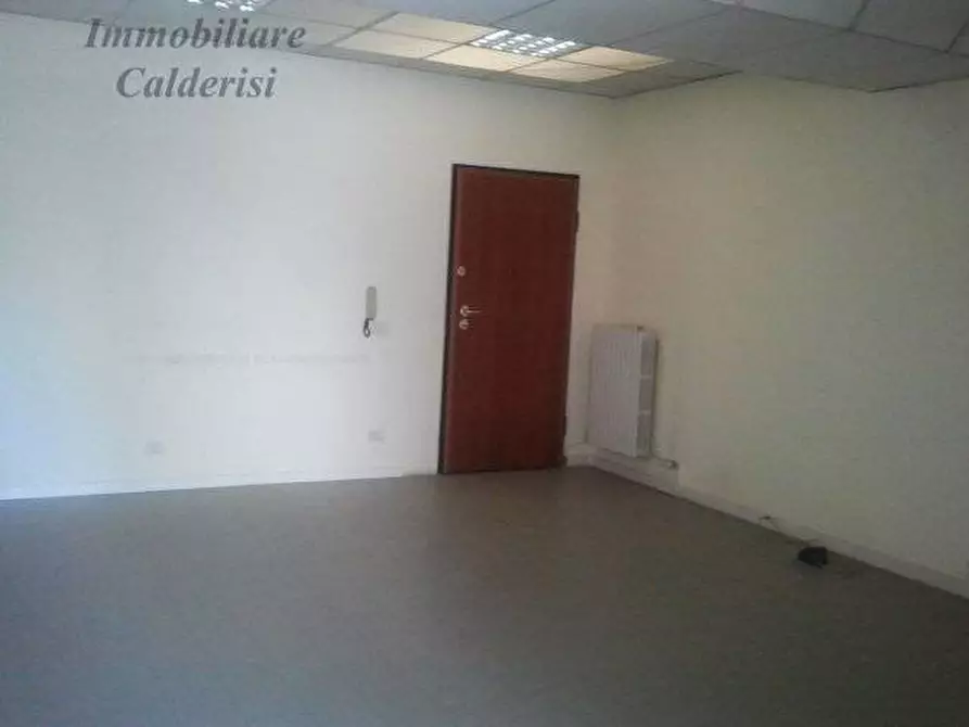 Immagine 4 di Ufficio in affitto  in Via Dante Alighieri a Grottammare