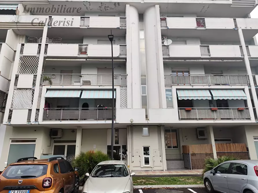 Immagine 2 di Appartamento in vendita  in Zona Annunziata a San Benedetto Del Tronto