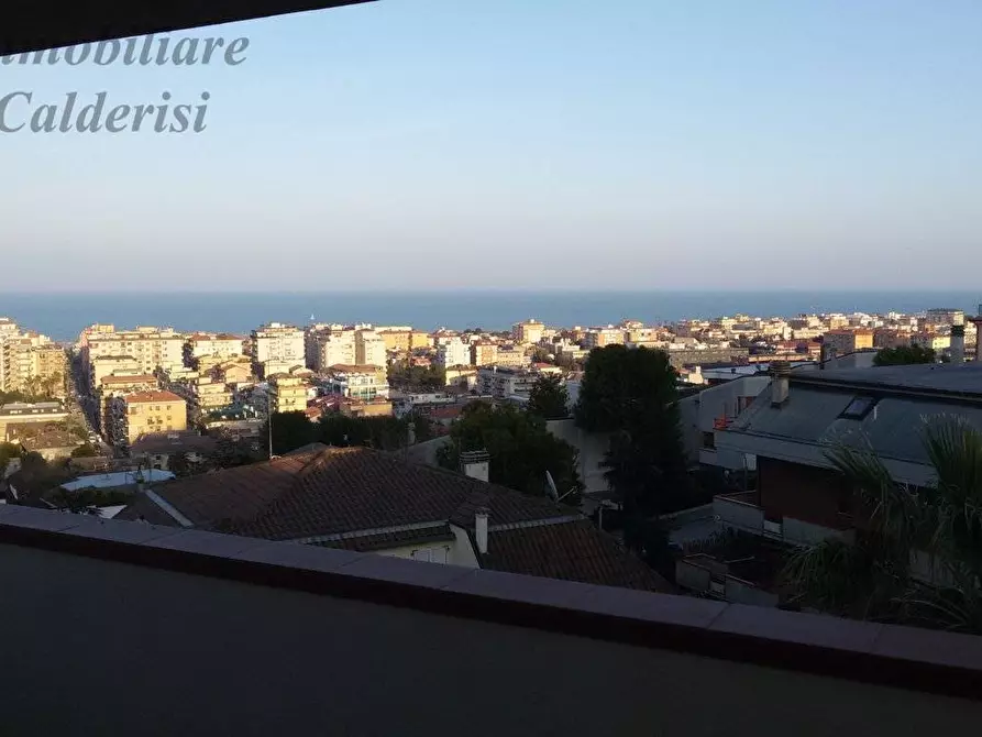 Immagine 30 di Villa in vendita  in Via Padre Sigismondo Damiani a San Benedetto Del Tronto