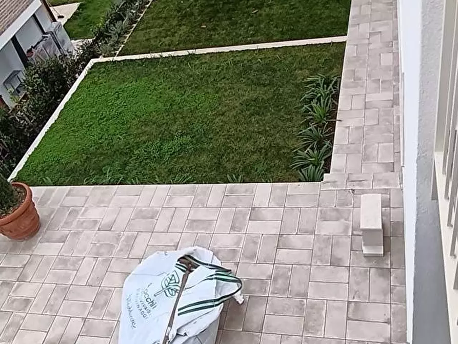 Immagine 26 di Villetta a schiera in vendita  a Grottammare