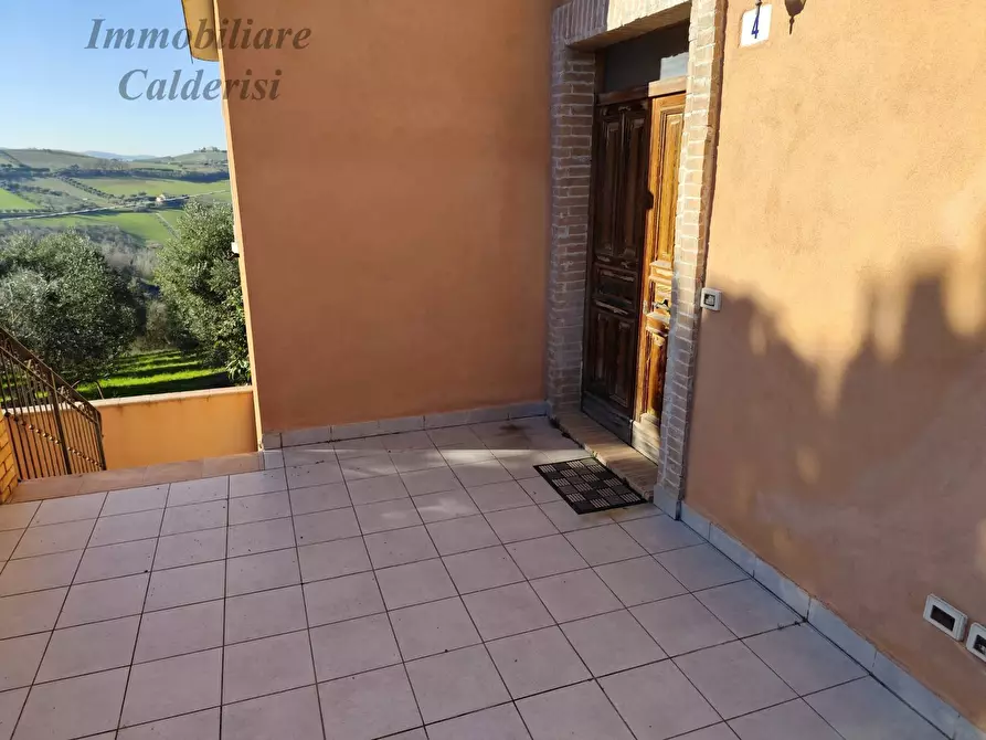 Immagine 10 di Casa indipendente in vendita  a Monsampolo Del Tronto