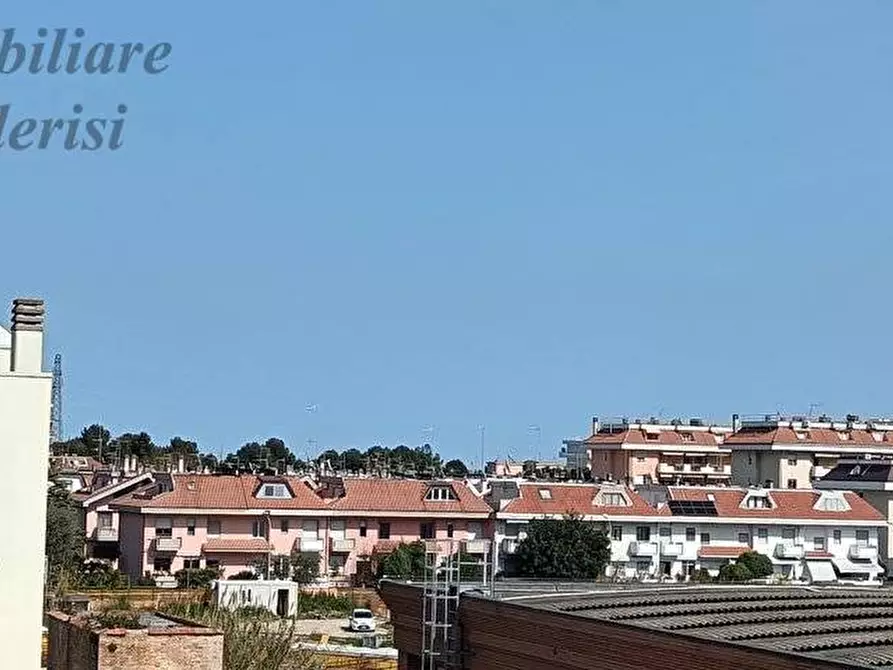 Immagine 8 di Attico in vendita  in Via Del Correggio a San Benedetto Del Tronto