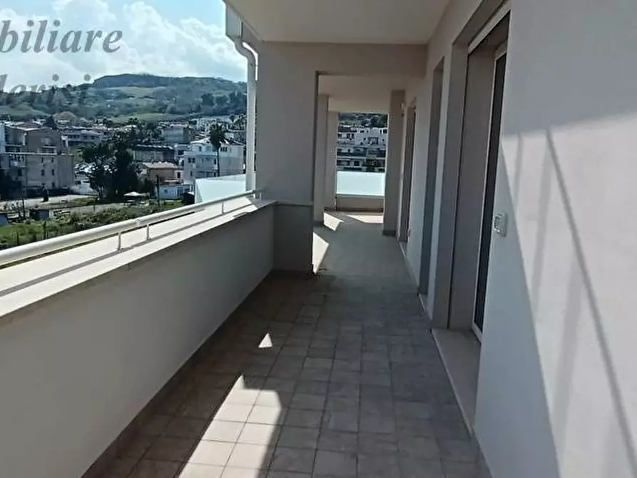 Immagine 10 di Attico in vendita  in Via Del Correggio a San Benedetto Del Tronto