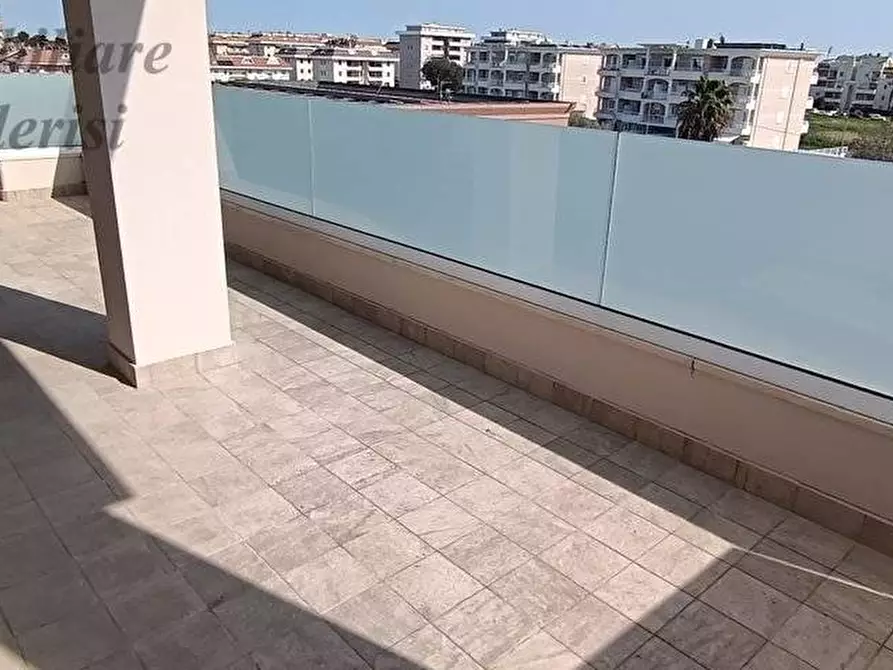 Immagine 14 di Attico in vendita  in Via Del Correggio a San Benedetto Del Tronto