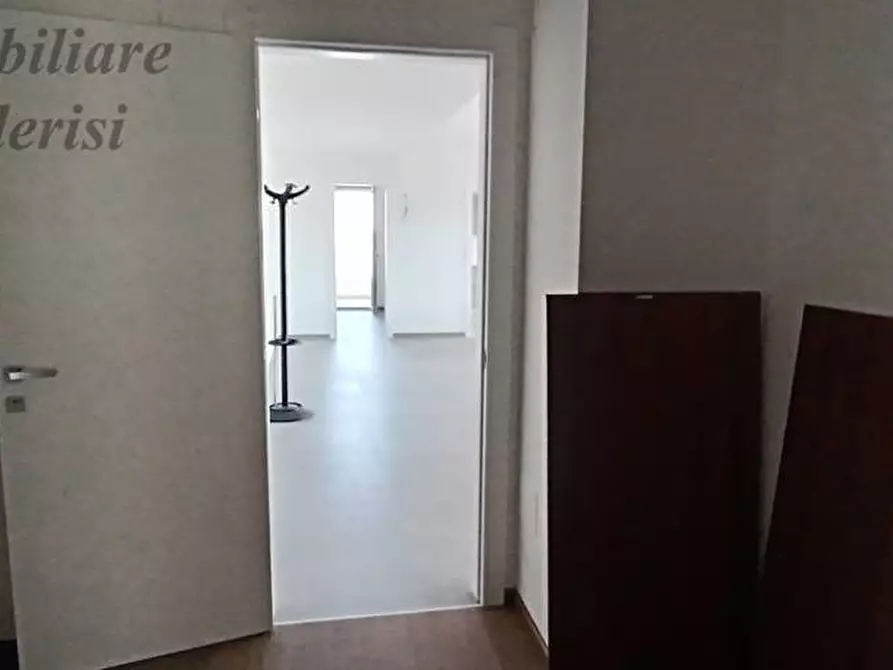 Immagine 20 di Attico in vendita  in Via Del Correggio a San Benedetto Del Tronto