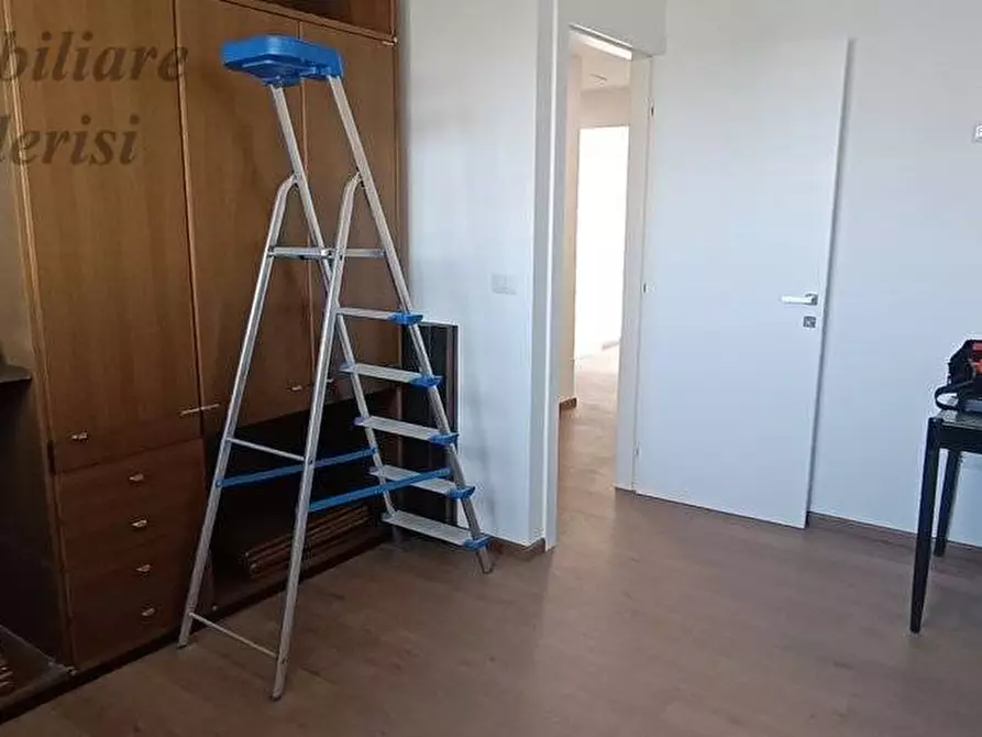 Immagine 29 di Attico in vendita  in Via Del Correggio a San Benedetto Del Tronto