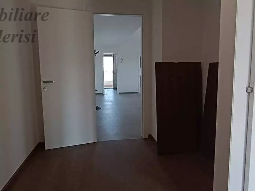 Immagine 33 di Attico in vendita  in Via Del Correggio a San Benedetto Del Tronto