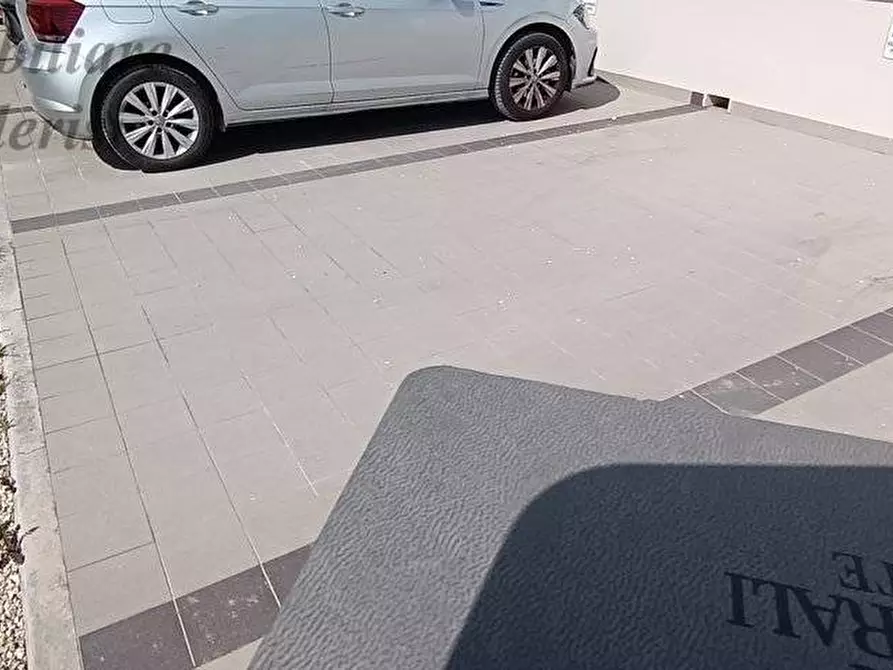 Immagine 38 di Attico in vendita  in Via Del Correggio a San Benedetto Del Tronto