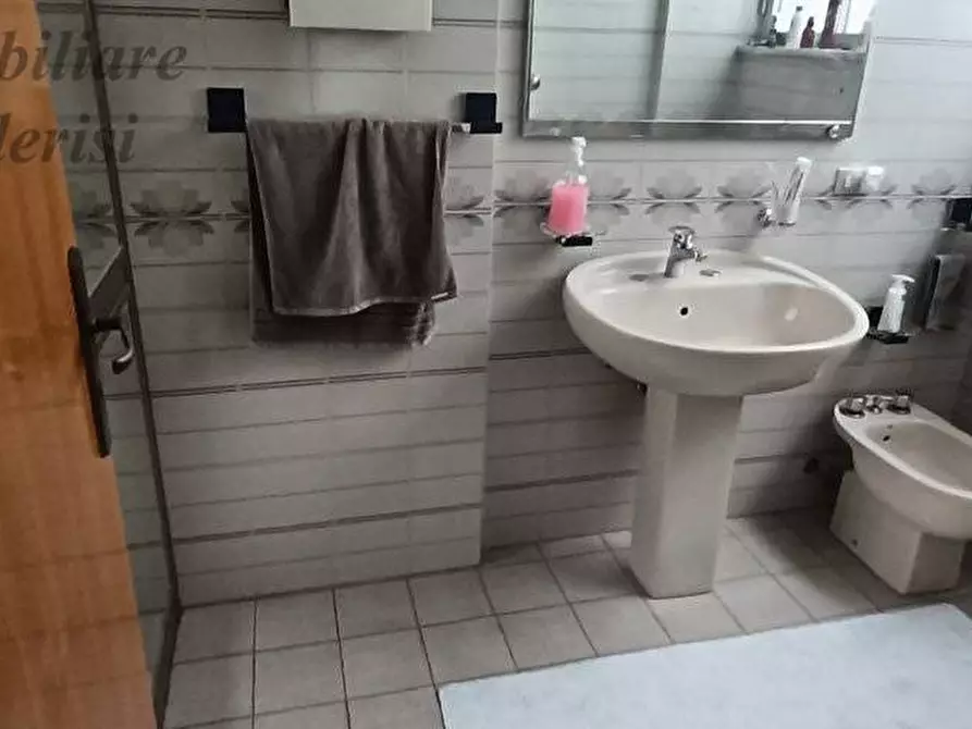 Immagine 20 di Appartamento in vendita  in Viale De Gasperi a San Benedetto Del Tronto