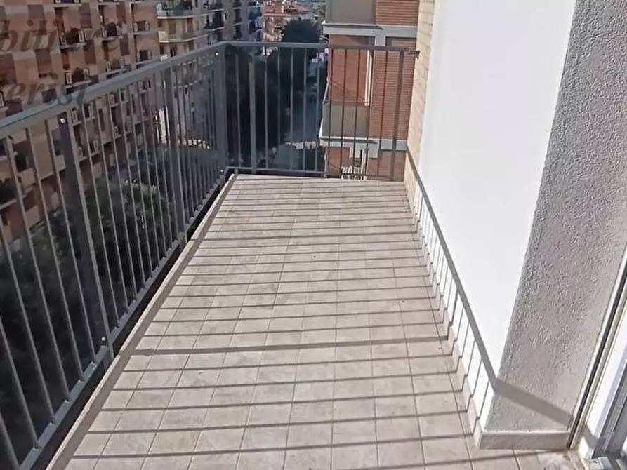 Immagine 14 di Appartamento in vendita  in Viale De Gasperi a San Benedetto Del Tronto