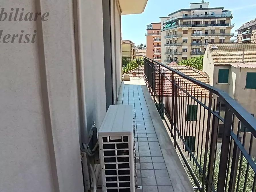 Immagine 5 di Appartamento in vendita  in Via Giovanni XXIII a San Benedetto Del Tronto