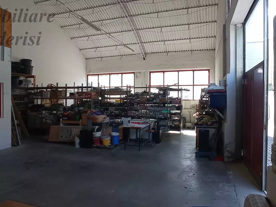 Immagine 5 di Magazzino in vendita  in Via Sicilia a San Benedetto Del Tronto