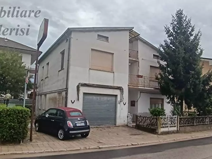 Immagine 2 di Casa indipendente in vendita  in Viale Piane San Donato a Corropoli