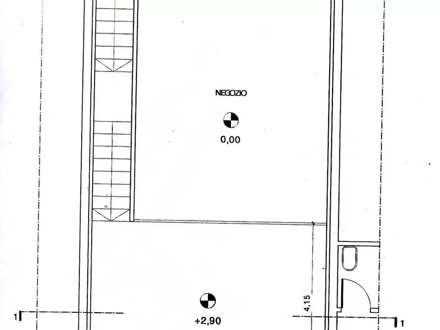 Immagine 2 di Locale commerciale in vendita  in Via Ischia a Grottammare