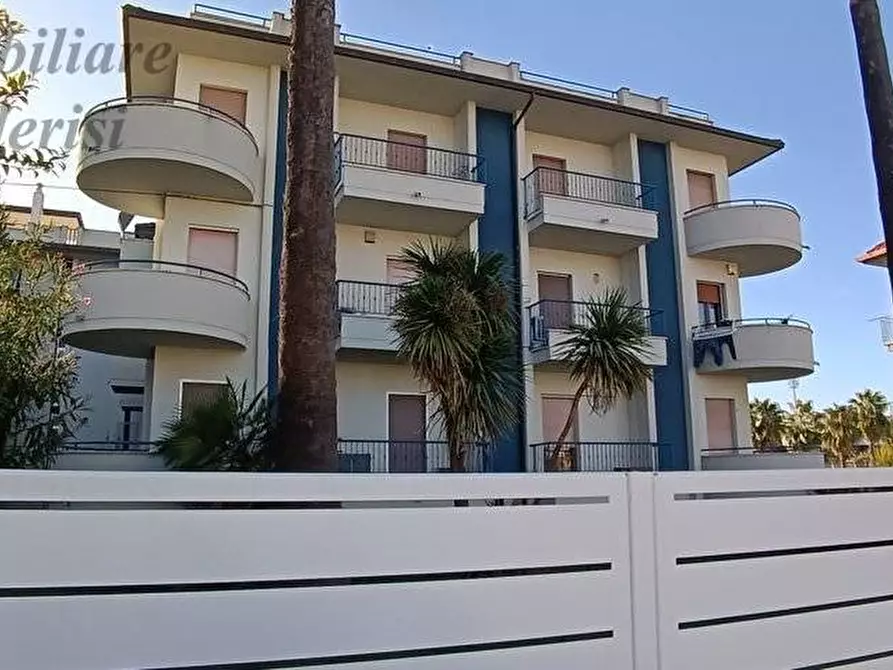 Immagine 25 di Appartamento in vendita  in Via Ristori a San Benedetto Del Tronto