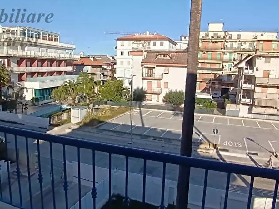 Immagine 43 di Appartamento in vendita  in Via Ristori a San Benedetto Del Tronto