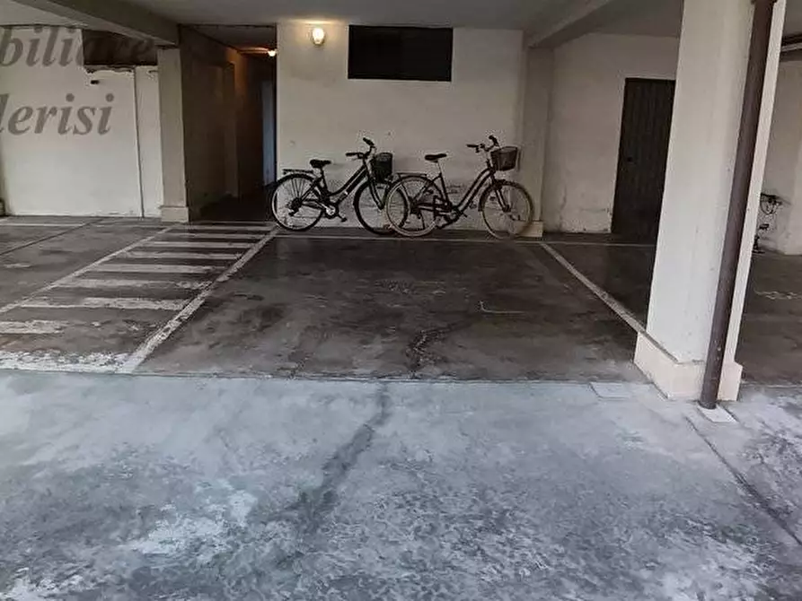 Immagine 61 di Appartamento in vendita  in Via Ristori a San Benedetto Del Tronto