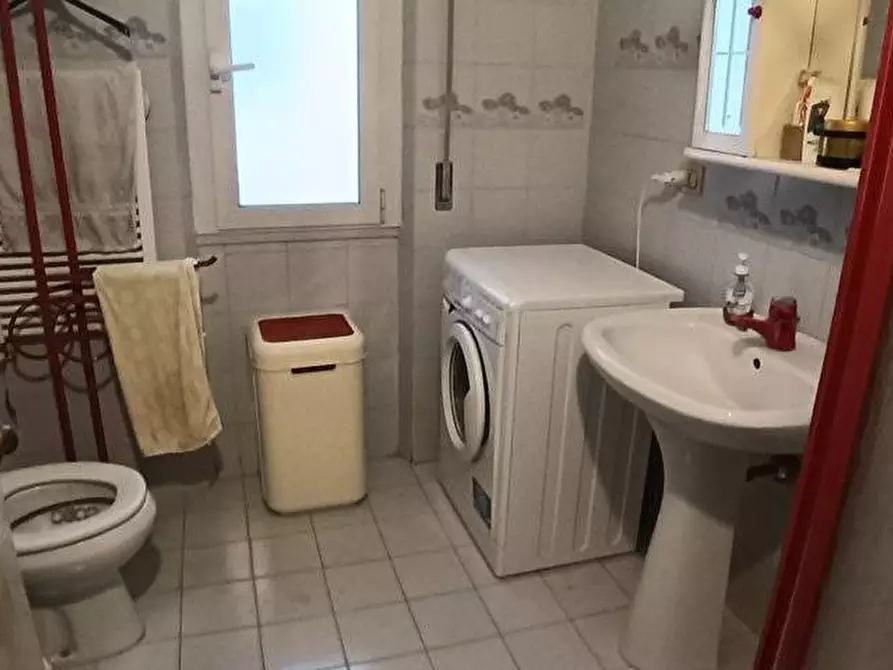 Immagine 17 di Appartamento in affitto  in Viale De Gasperi a San Benedetto Del Tronto
