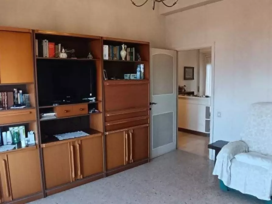 Immagine 30 di Appartamento in affitto  in Viale De Gasperi a San Benedetto Del Tronto