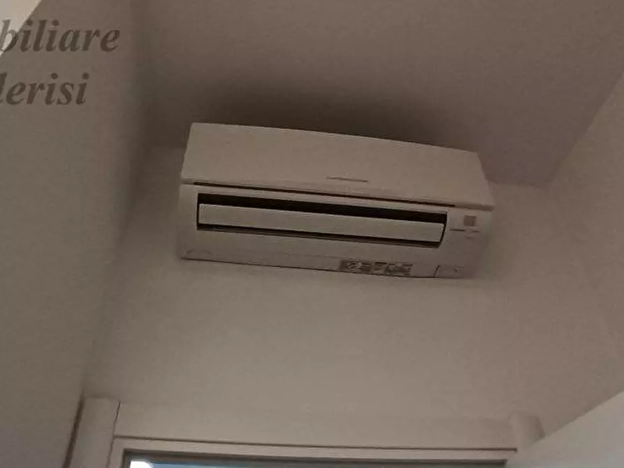 Immagine 11 di Appartamento in vendita  in Viale De Gasperi a San Benedetto Del Tronto