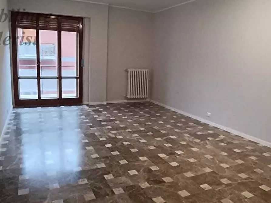 Immagine 2 di Appartamento in vendita  in Via Spinozzi a San Benedetto Del Tronto